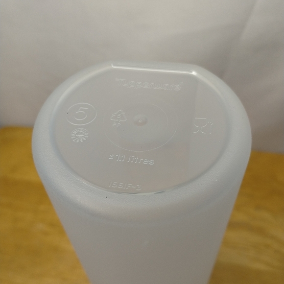 New Tupperware Round Modular Mate #5 Spaghetti Keeper with Portion control - Picture 3 of 4